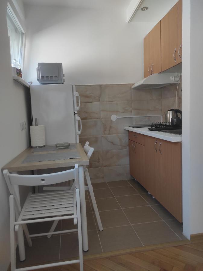 Apartman Nicolas Belgrado Exterior foto